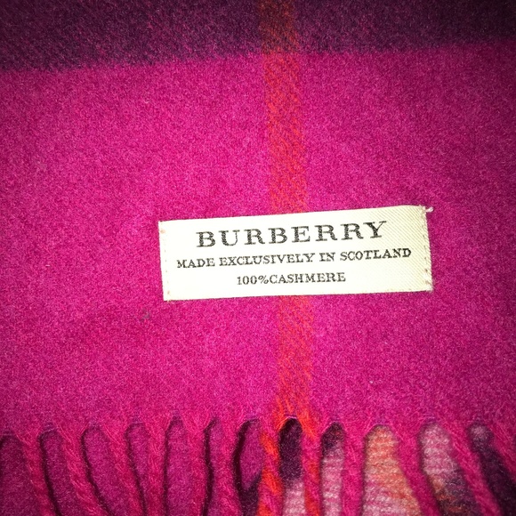 Magenta Classic Check Burberry Cashmere Scarf - Picture 5 of 5